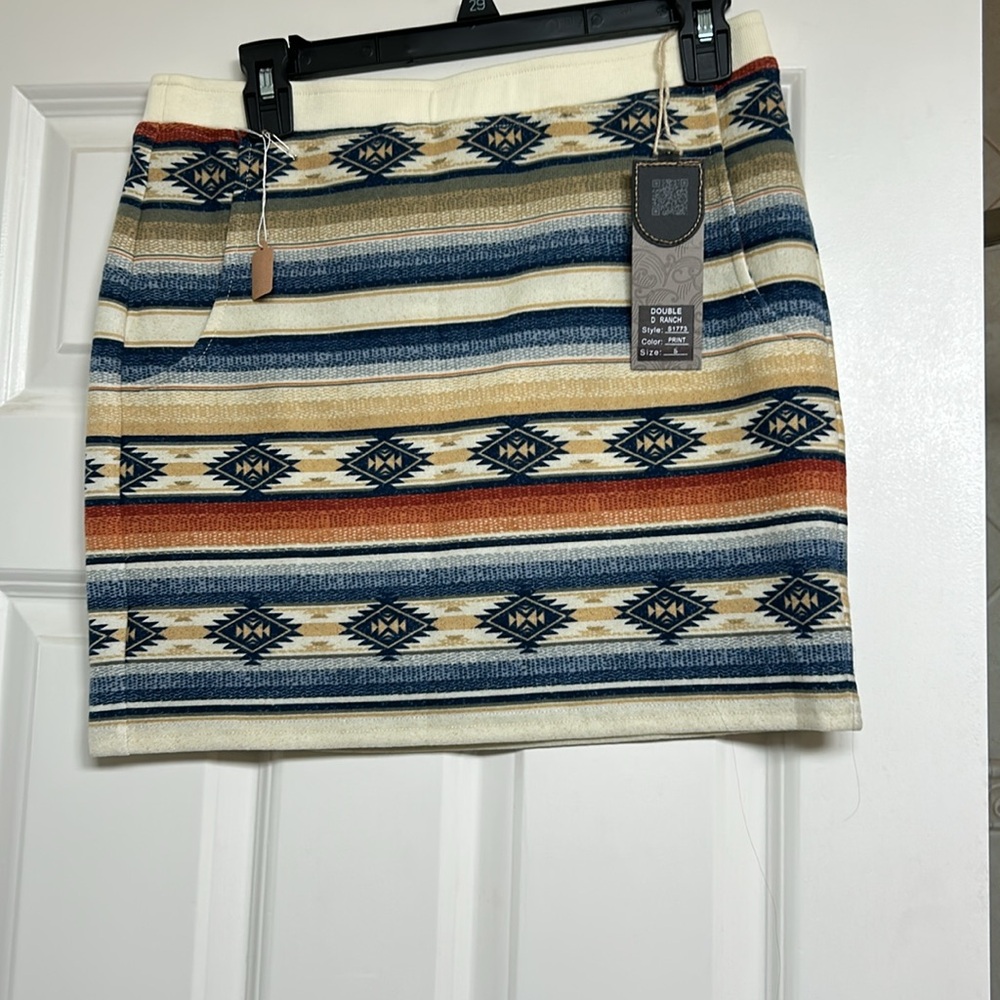 Blue and Cream Mini Pencil Skirt for Casual Resort Wear